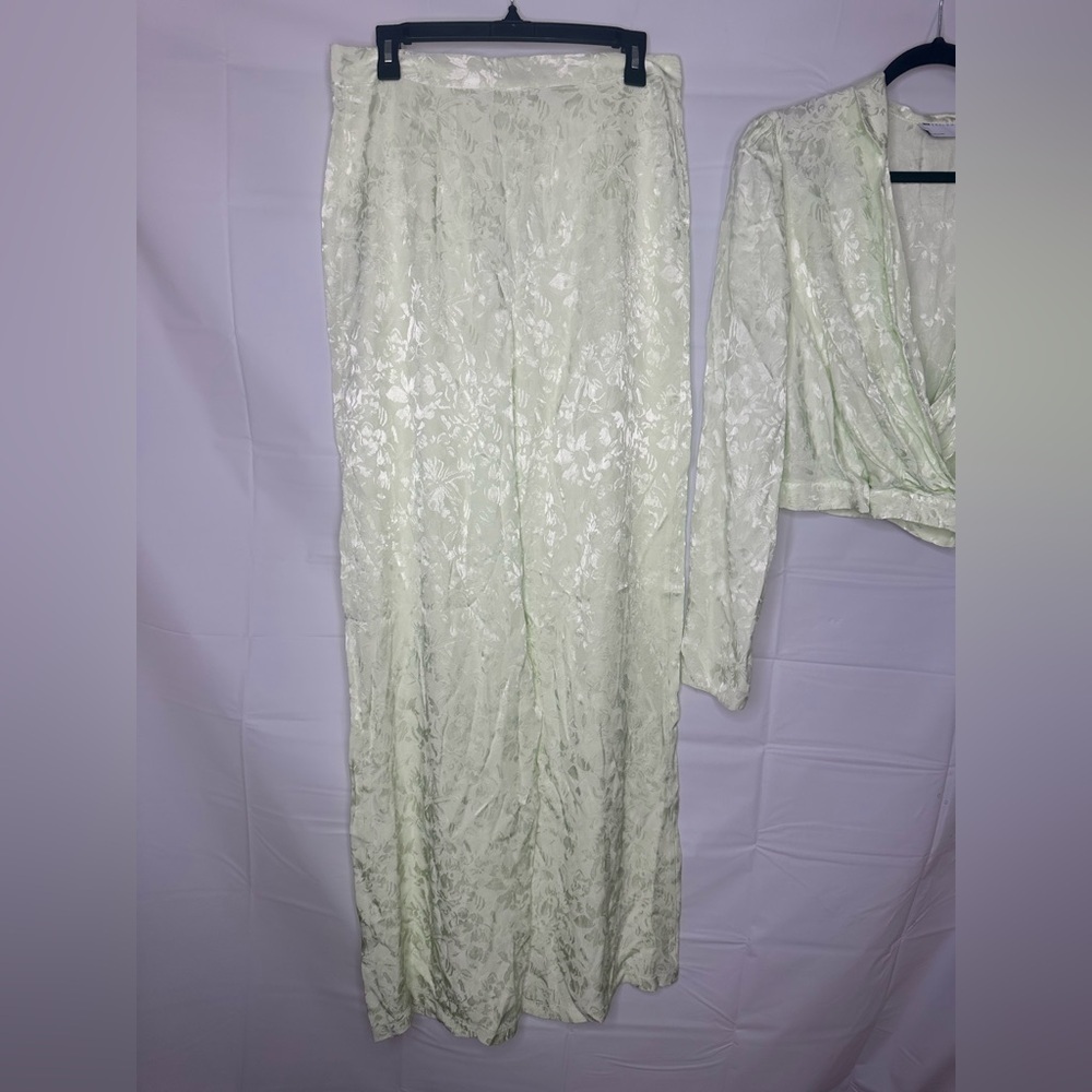 Asos Design Light Green Soft Floral Jacquard Suit 2Piece Coord Matching Set sz8 - Picture 11 of 14